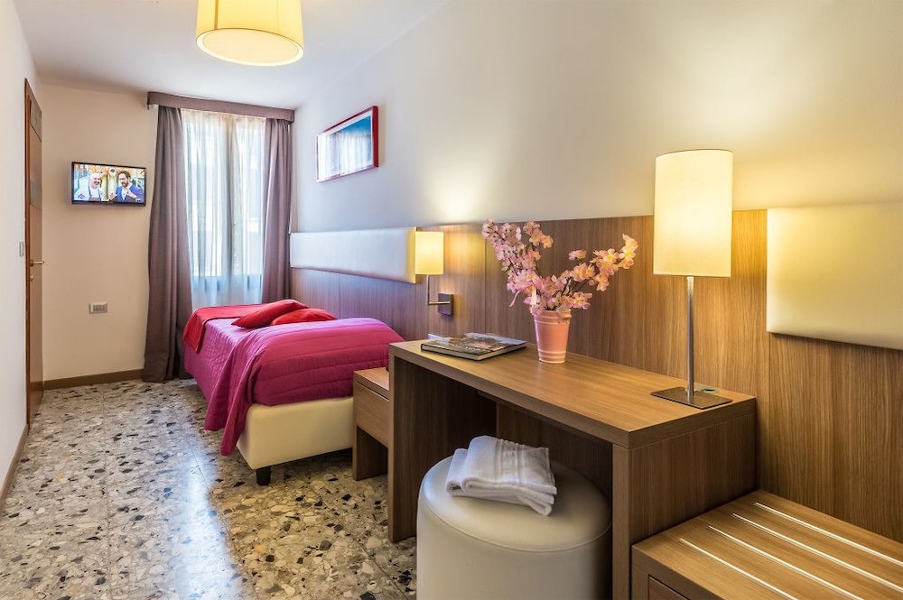 Hotel Il Moro di Venezia 40/56
