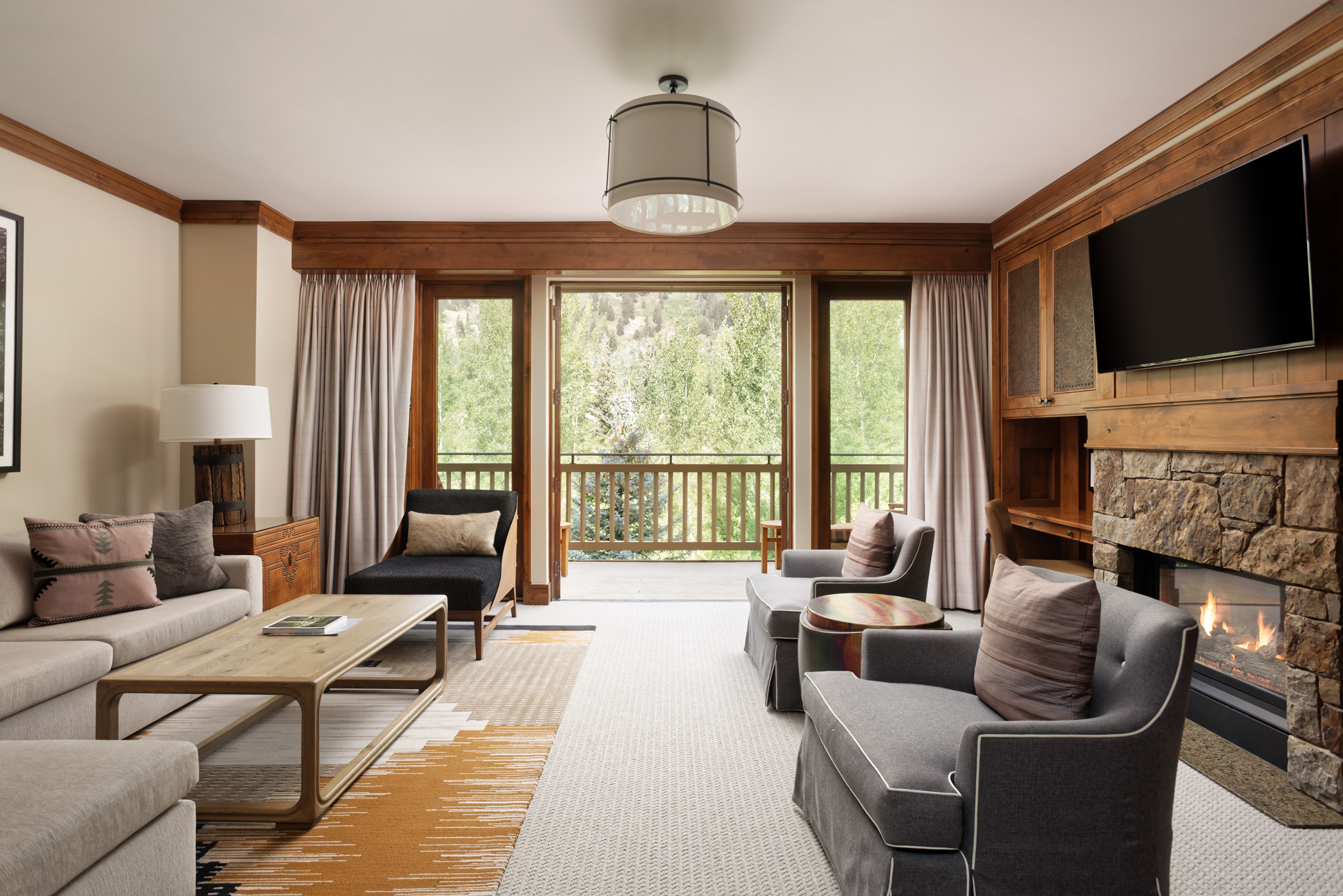 Four Seasons Resort and Residences Jackson Hole 48/80