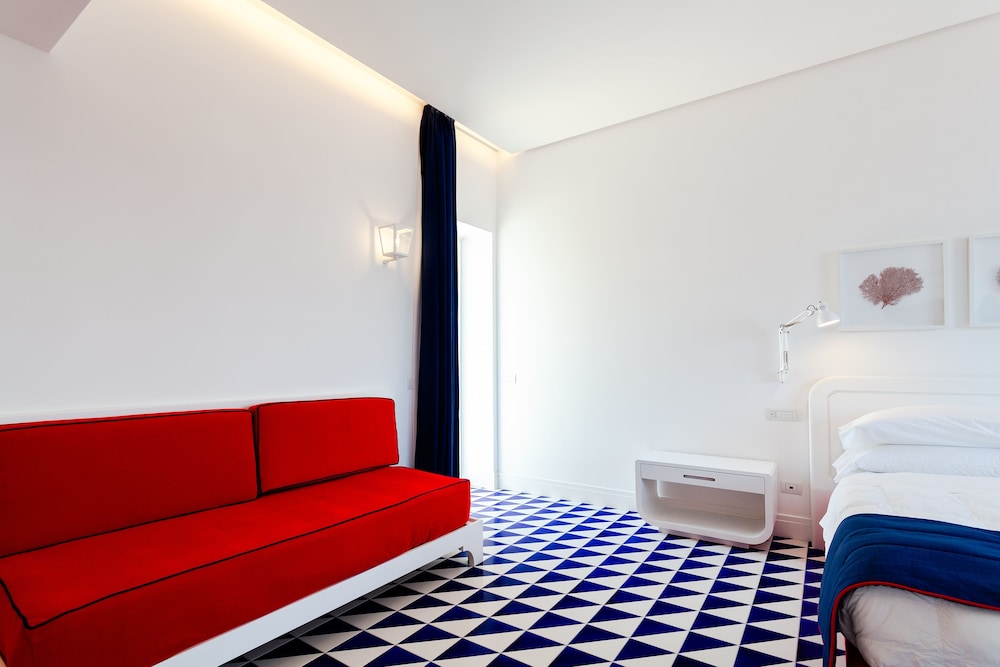 Maison Blu - Intimate Guest House 8/27