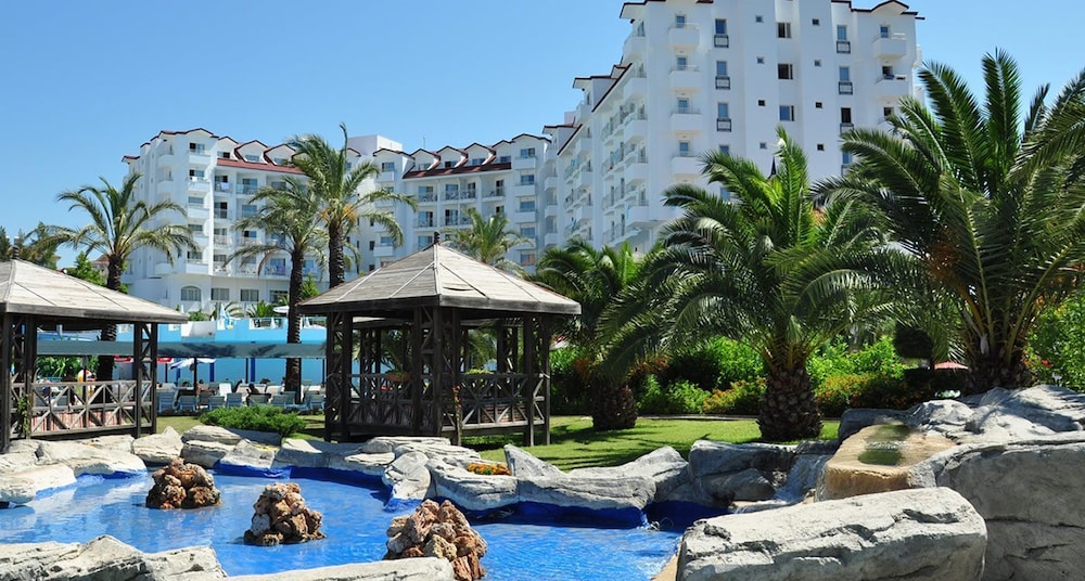 Serenis Hotel 49/49