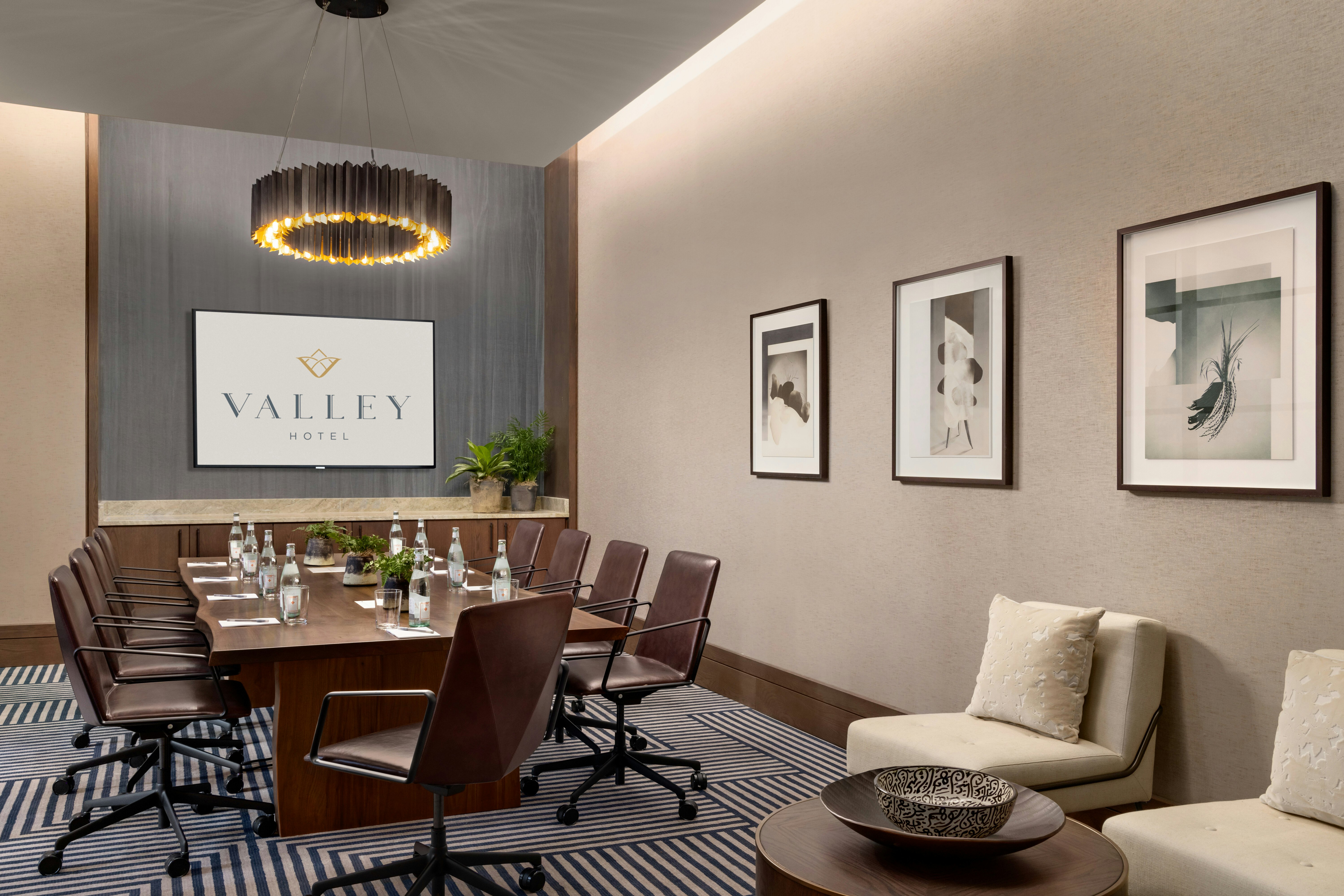 Valley Hotel Homewood Birmingham, Curio Collection by Hilton 44/50