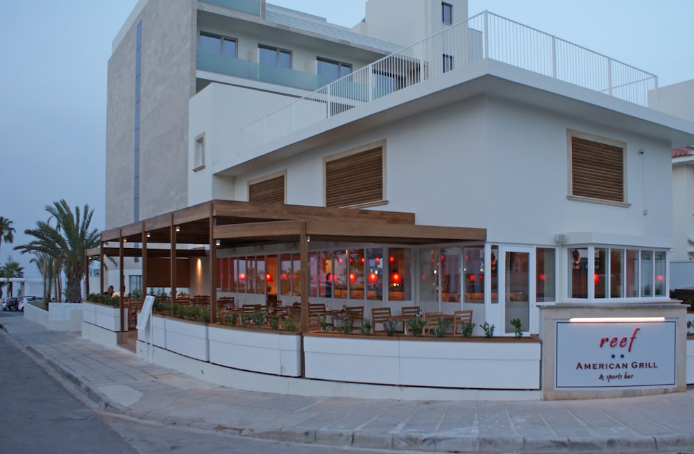 Sunrise Jade Hotel - Adults Only in PARALIMNI