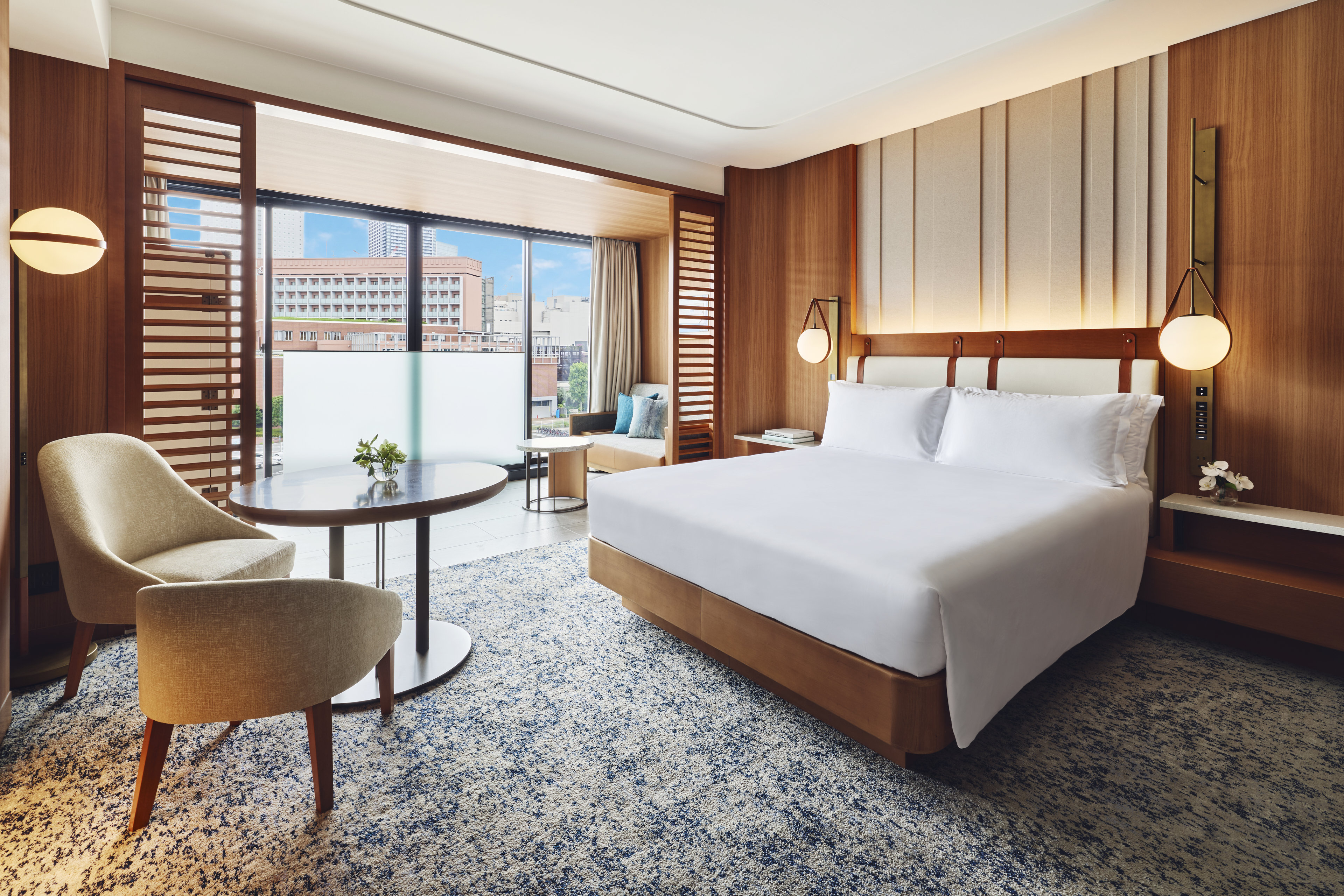 Intercontinental Yokohama Pier 8 27/78