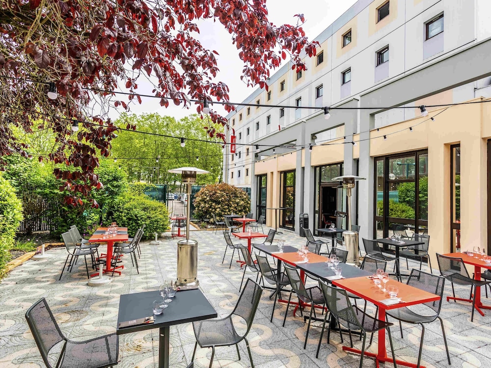 Ibis Bourges 56/70