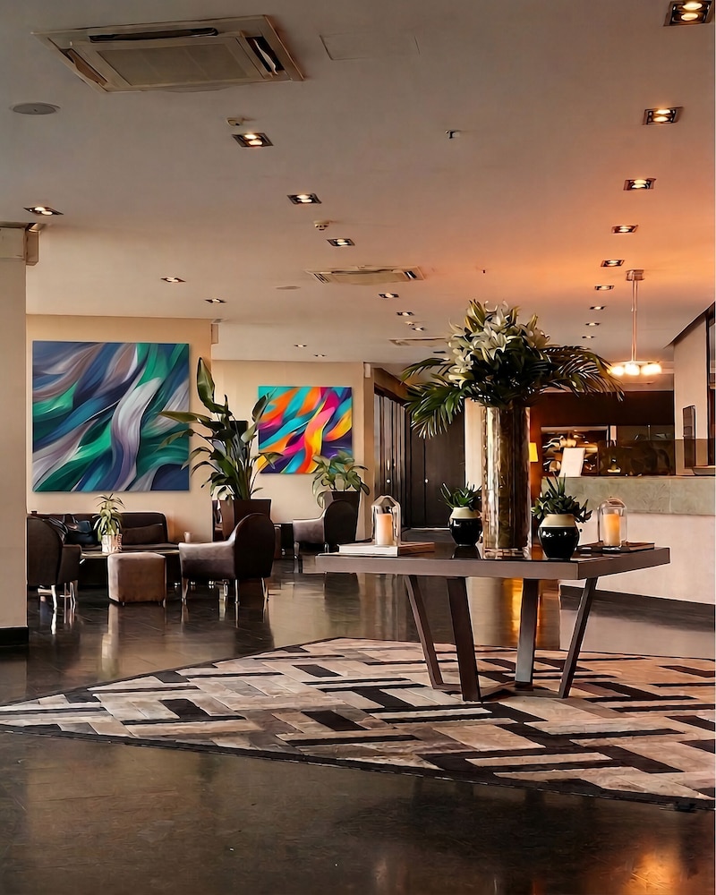 Kalyon Hotel 10/70