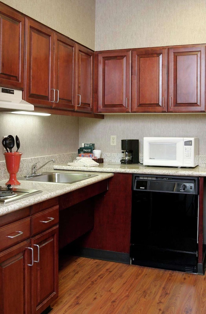 Homewood Suites By Hilton Baton Rouge 40/43