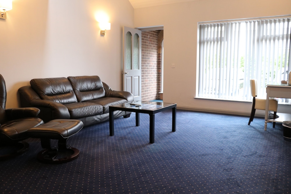 The Littleover Lodge Hotel 28/47