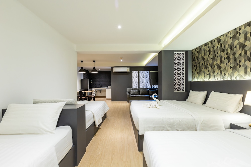 Family, 2 Double and Twin Beds, 2 Bathrooms