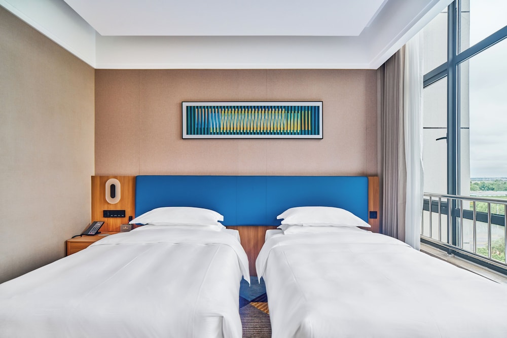 Wuhan Tianhe Airport Fliport Garden Hotel 12/31