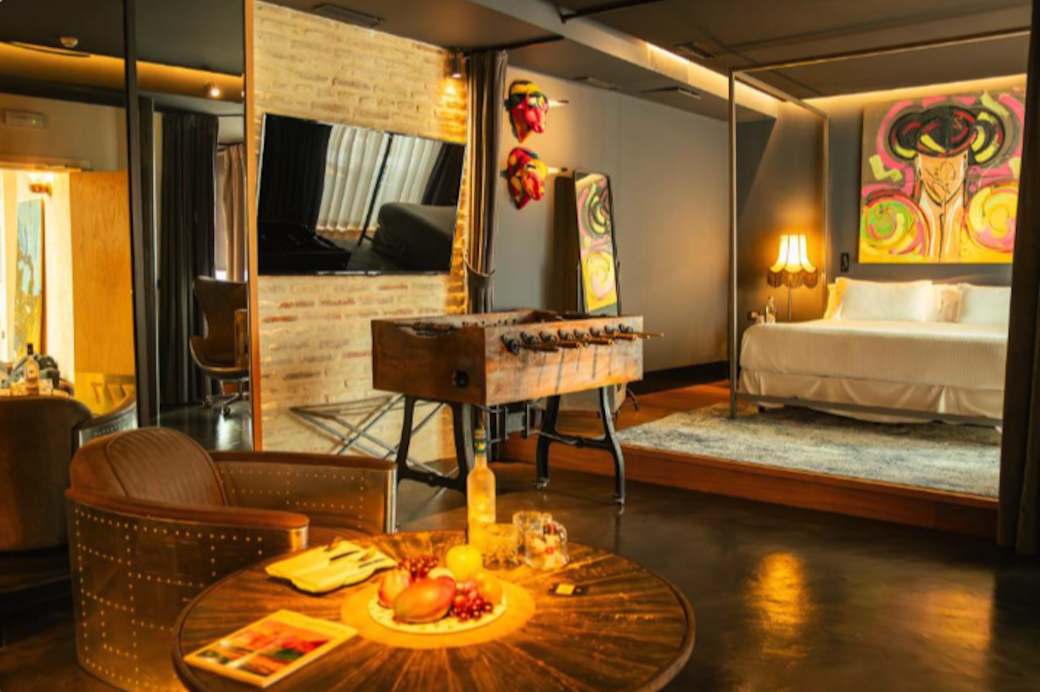 Hotel Lobby Room 52/67