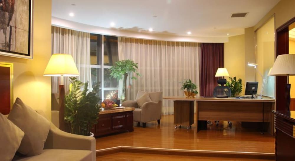 Willman Hotel 34/37