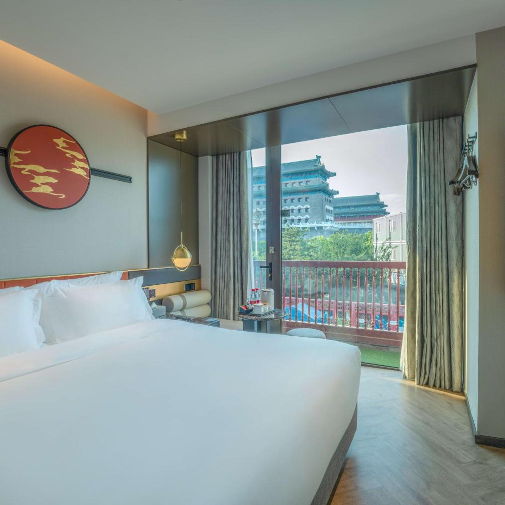 M Hotel (Beijing Tiananmen Square Qianmen Metro Station) 11/48
