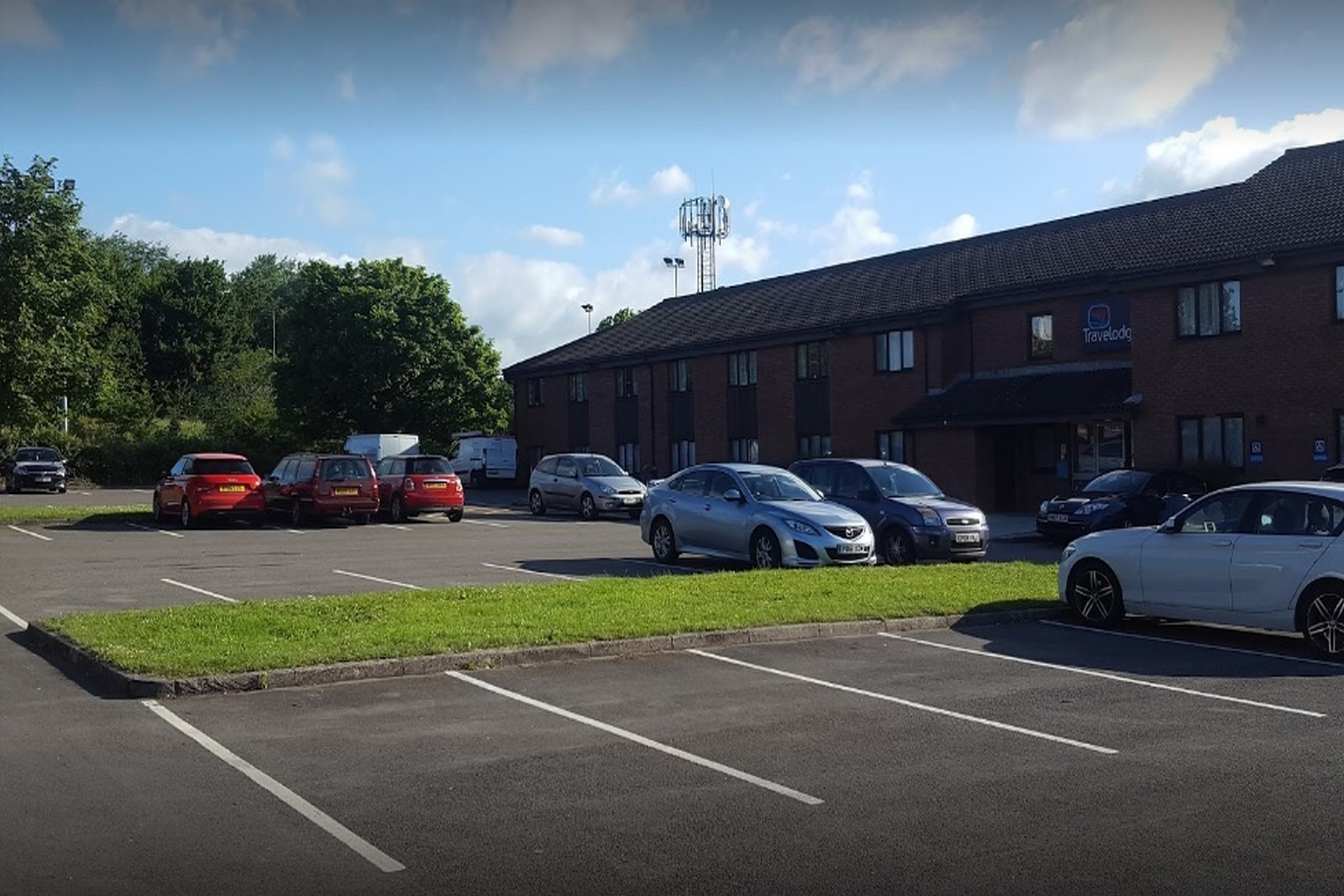 Travelodge Bristol Severn View M48 20/24