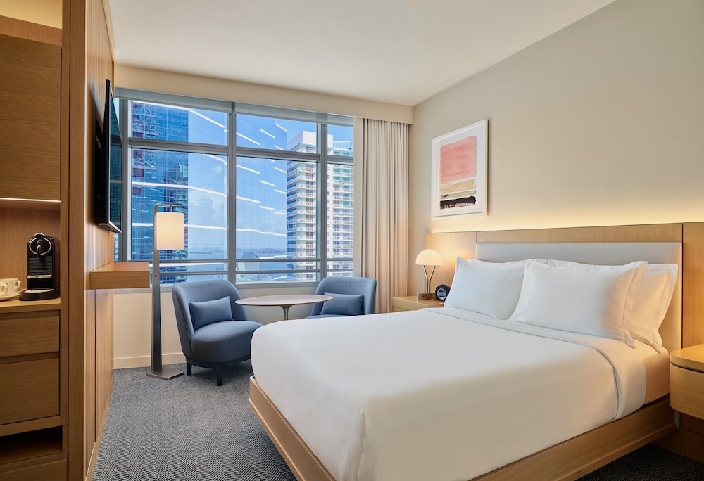 Hotel AKA Brickell 11/50