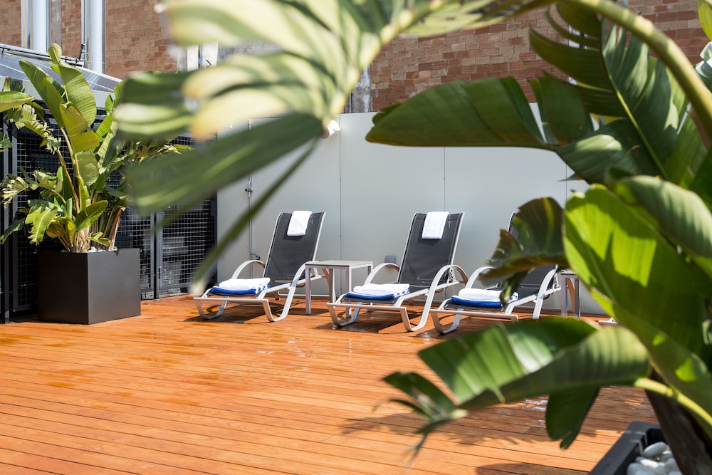 Ako Suite Hotel 26/37