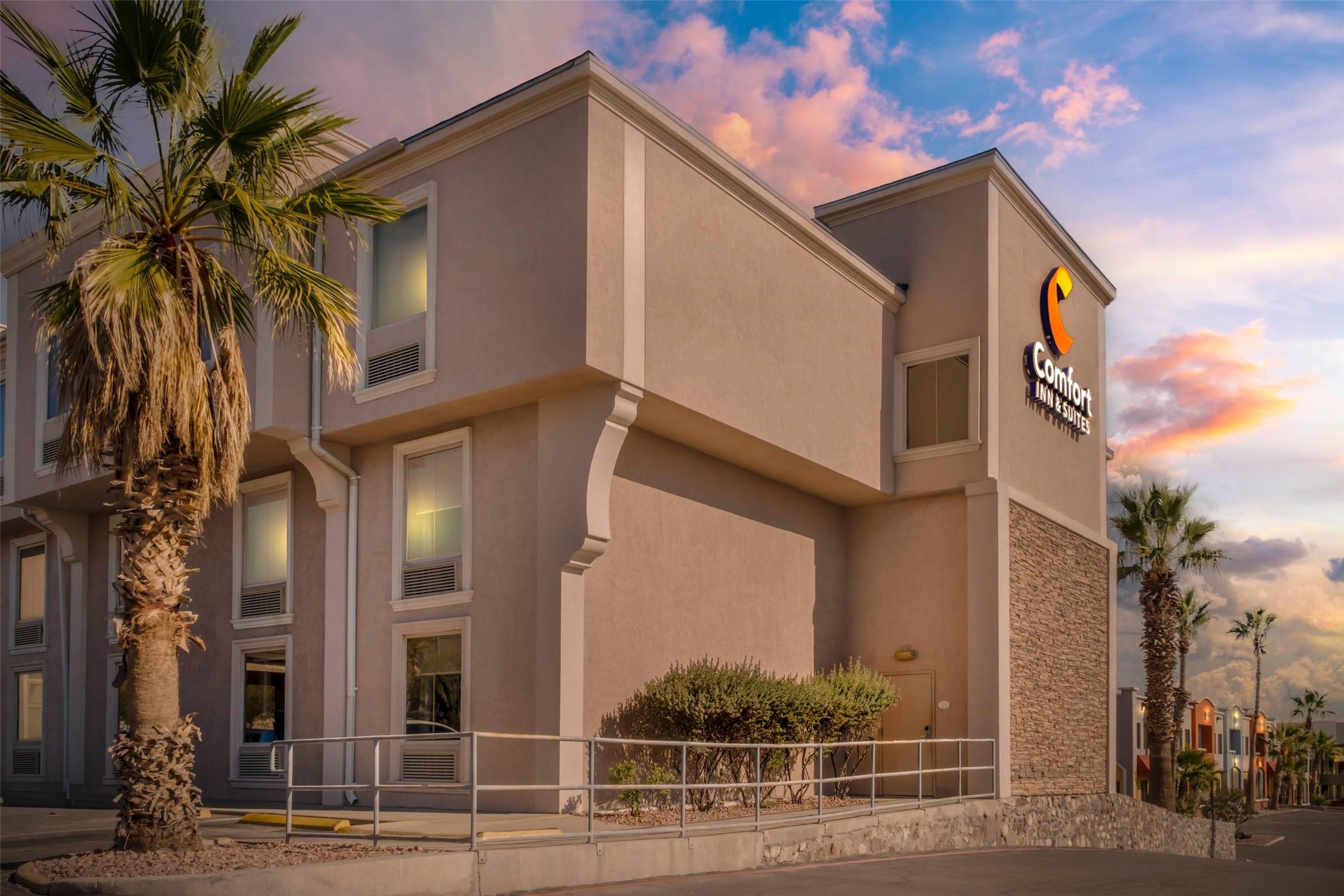 Comfort Inn & Suites El Paso I-10 Airport Area photo5