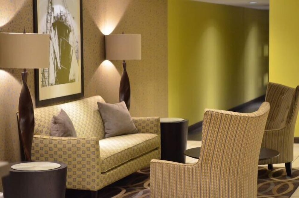 Pacific Inn 25/37