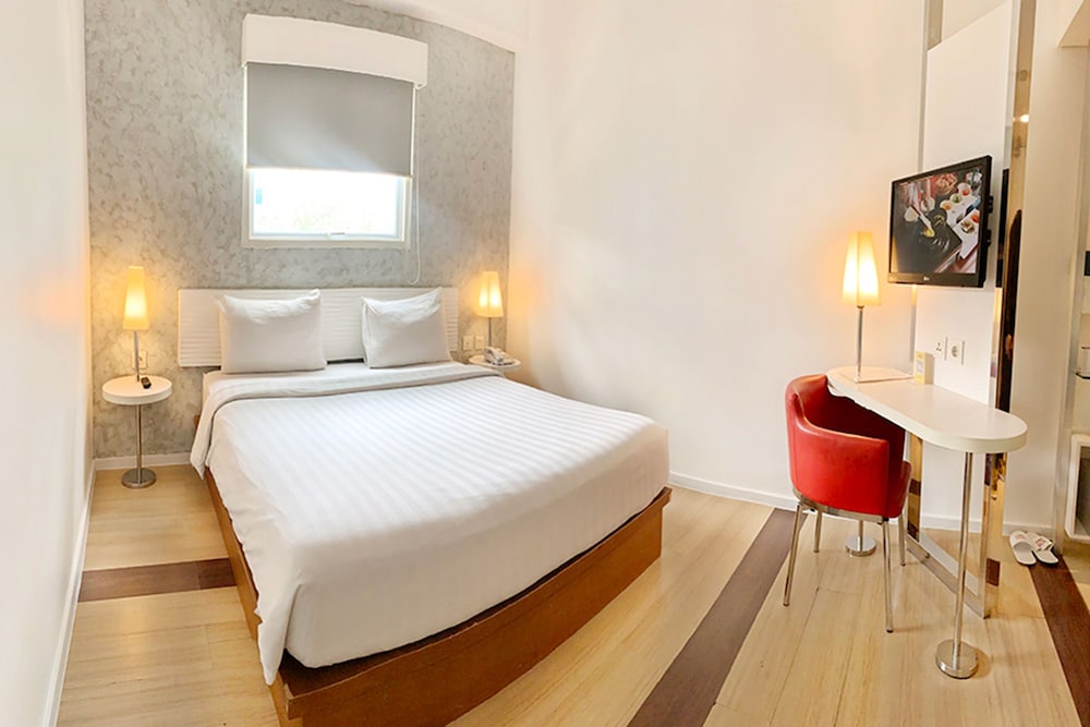 1o1 Urban Jakarta Kelapa Gading the Bnb 20/72