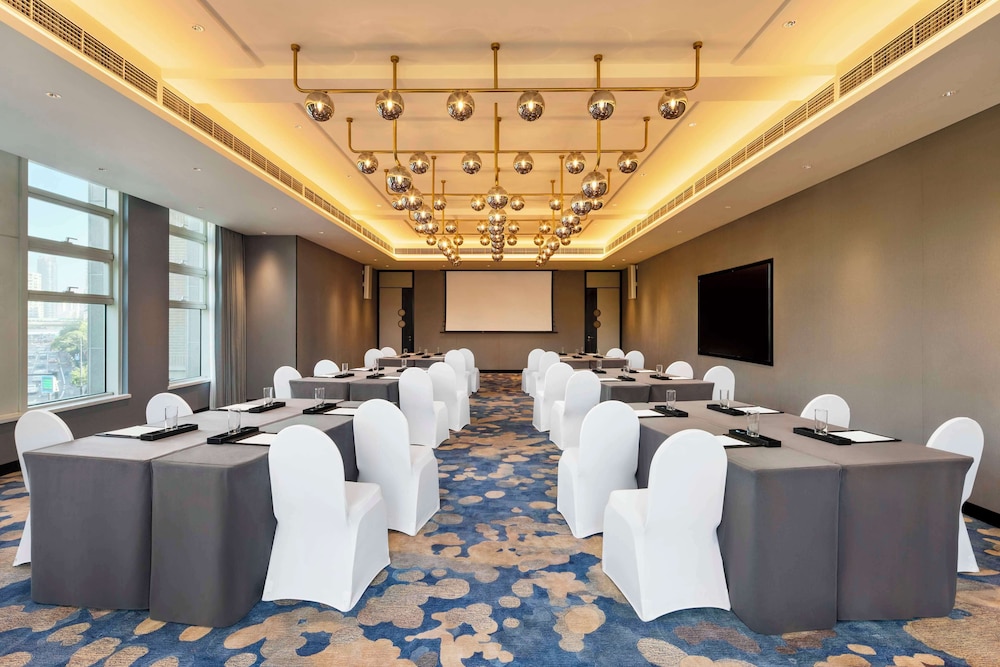 Radisson Collection Hotel Xin Guo Shanghai 42/48