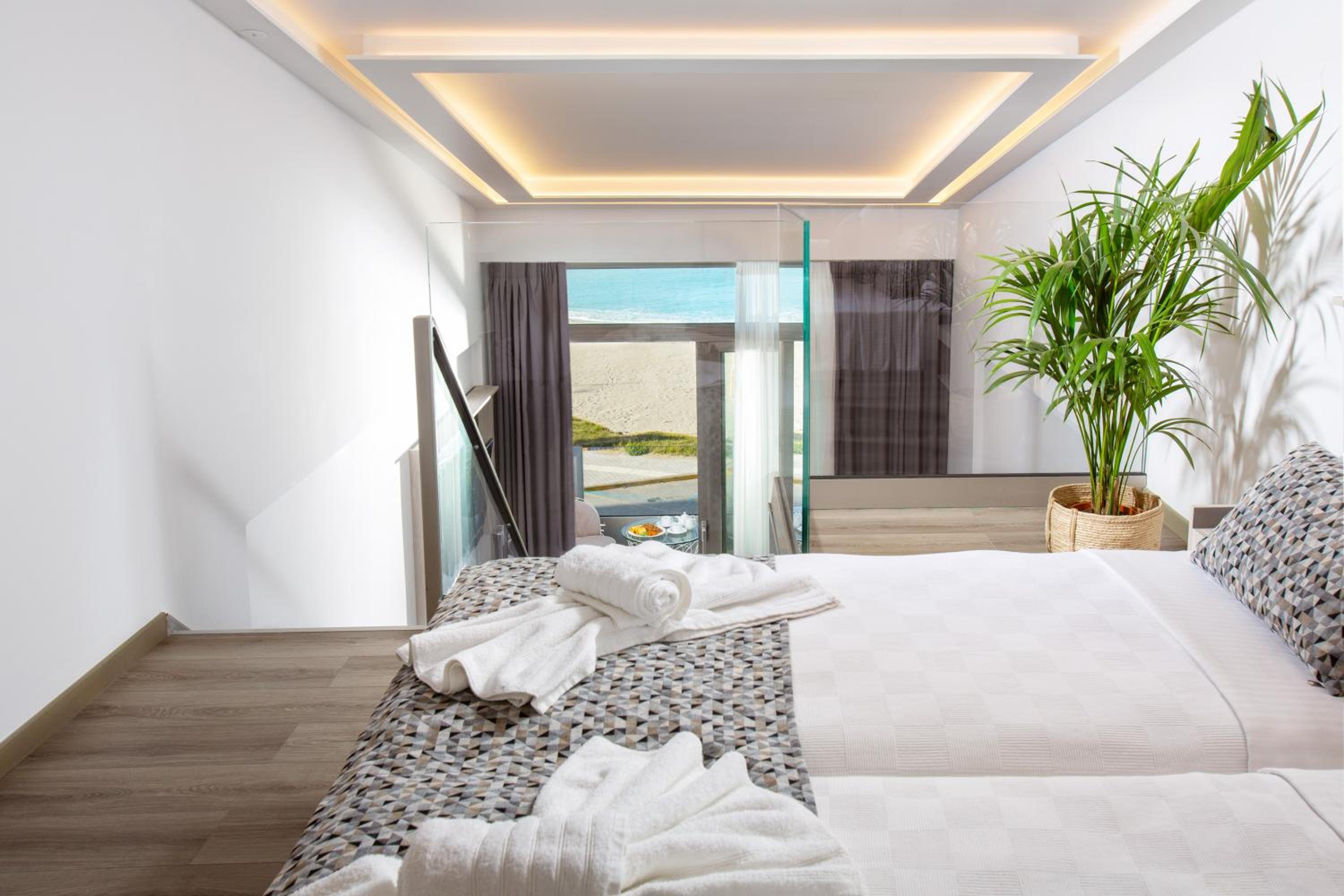Suite, Sea View, Two Story