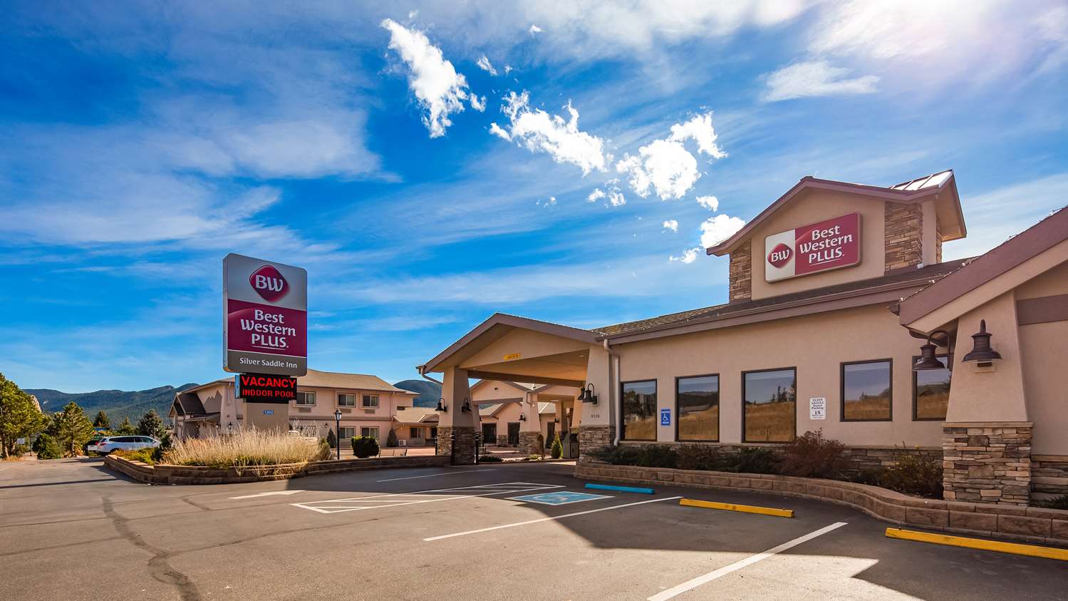 Best Western Plus Silver Saddle Inn 42/43