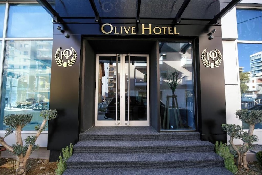 Hotel Olive 2/26