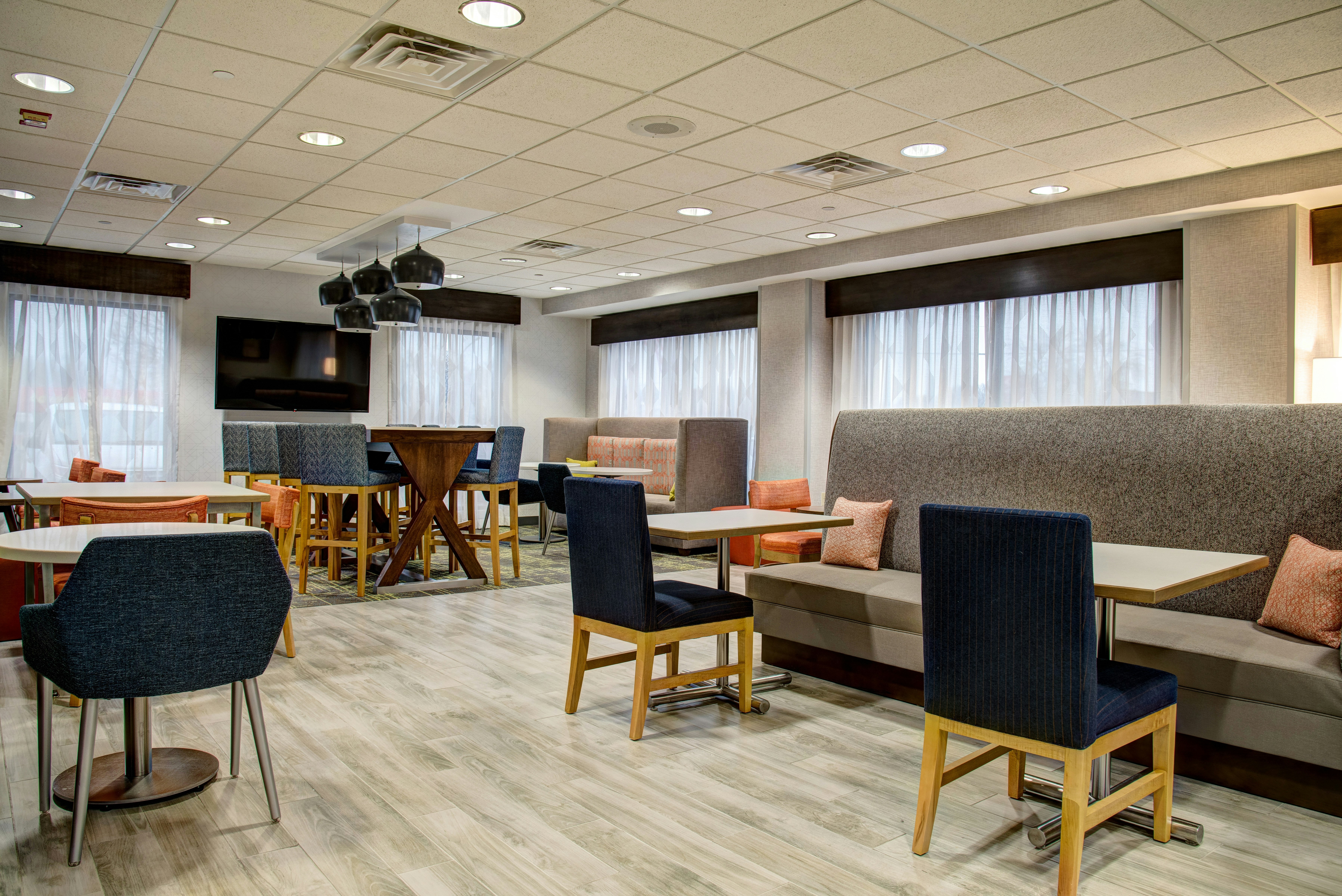 Hampton Inn Rochester 28/30