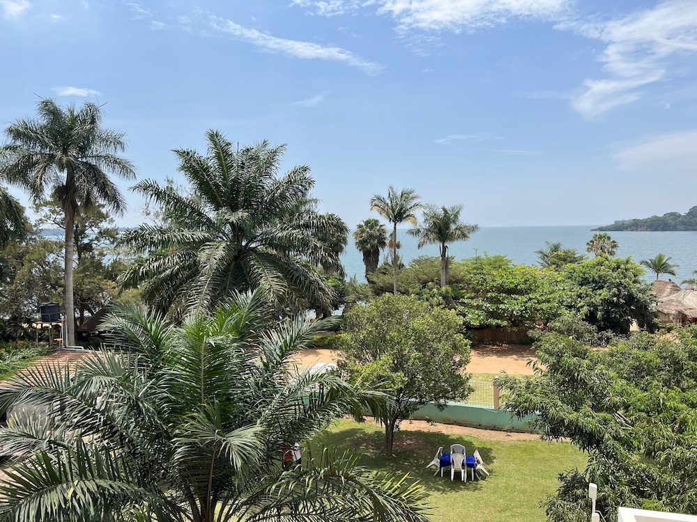 Anderita Beach Hotel 23/29
