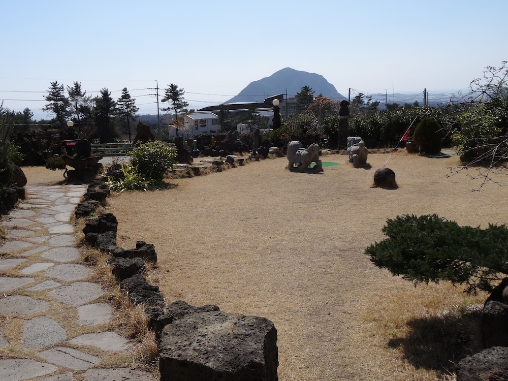 Lionhill Pension 15/26