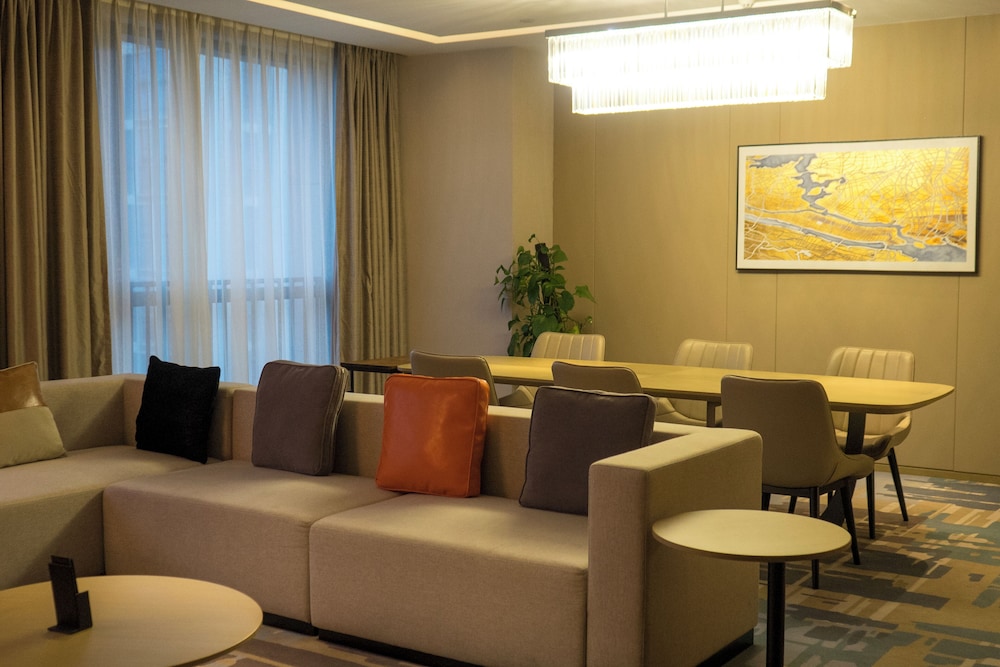 The QUBE Hotel Ningbo North 26/45