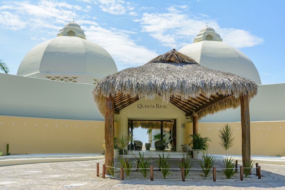 Quinta Real Huatulco 3/77