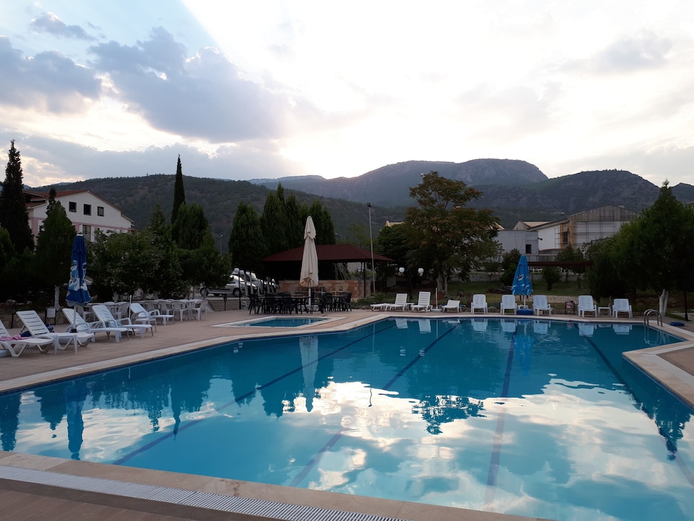 Samdan Termal Otel 39/47