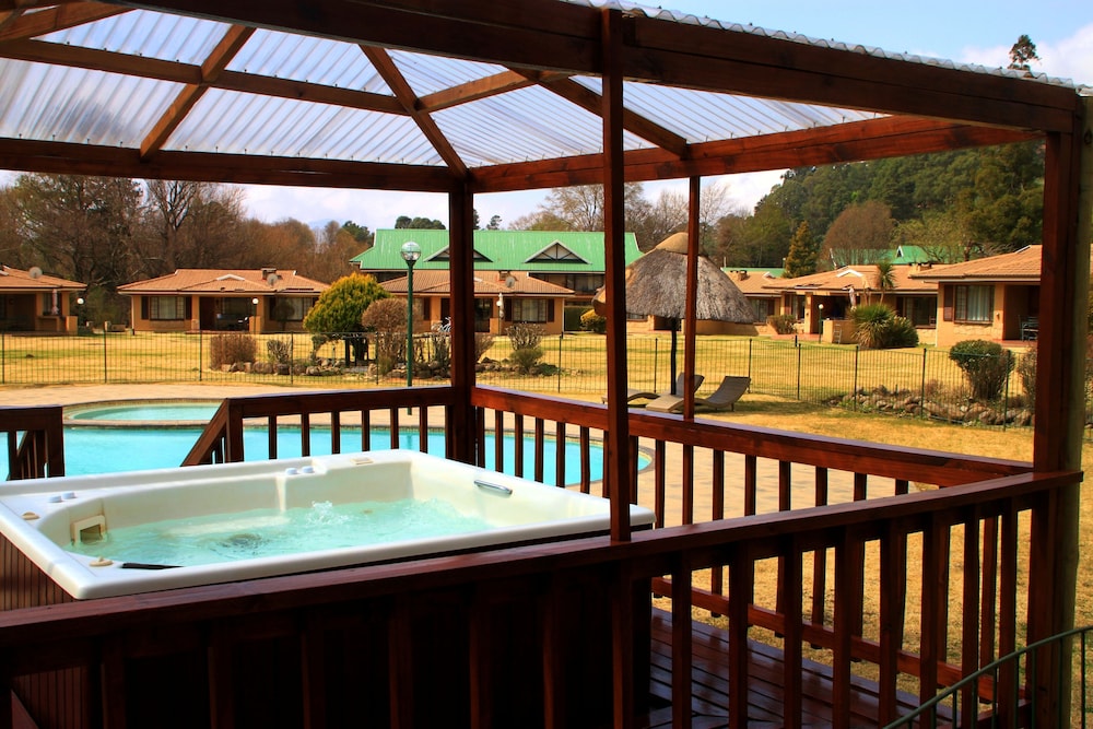 Riverbend Chalets 12/45