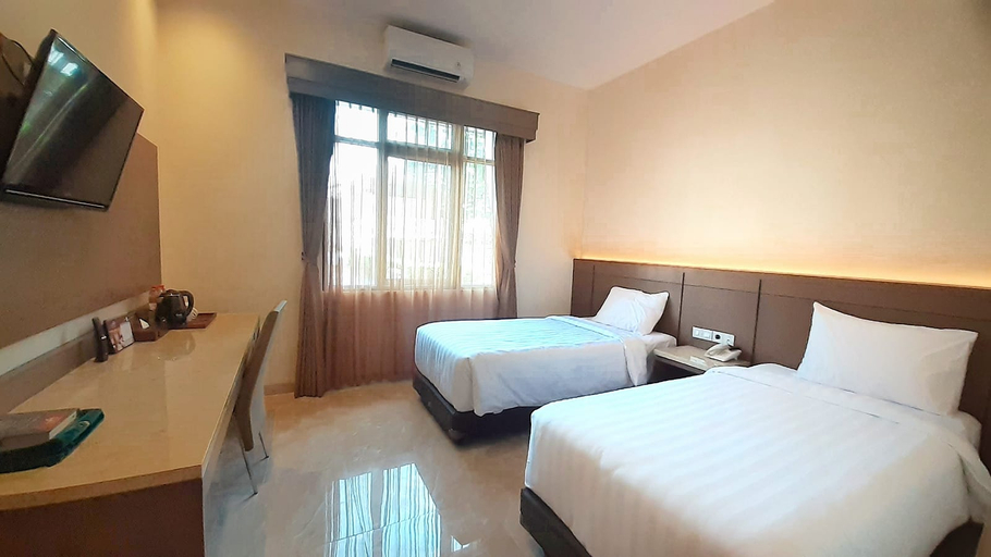 Multazam Hotel 7/11