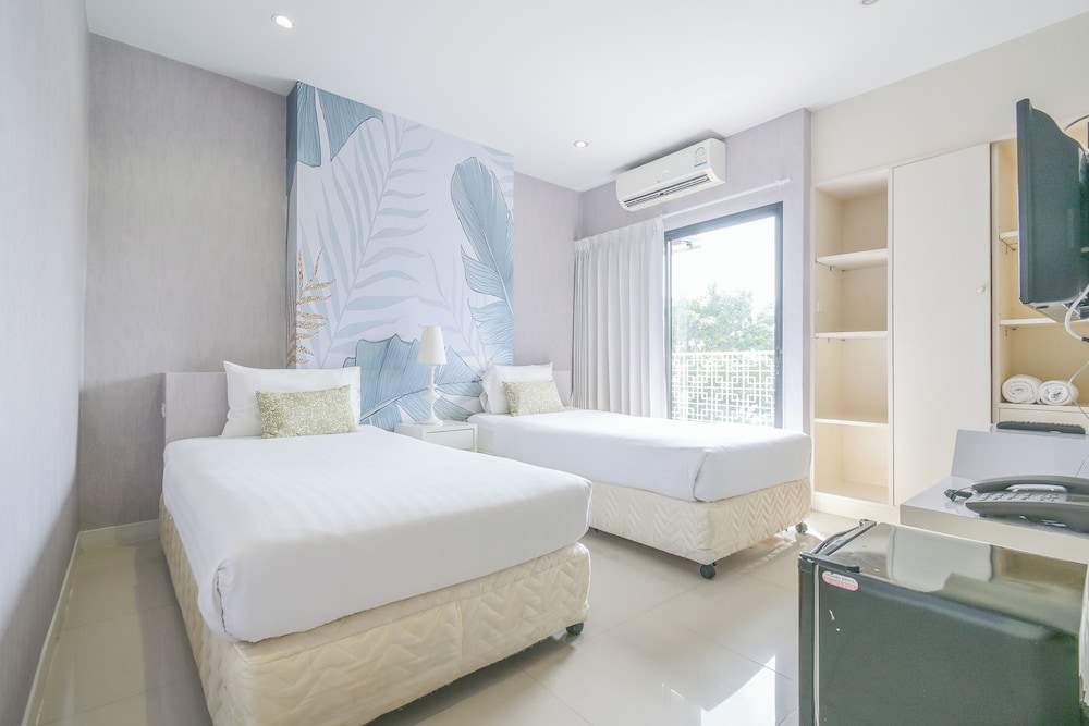 Sino Maison Hotel 24/50
