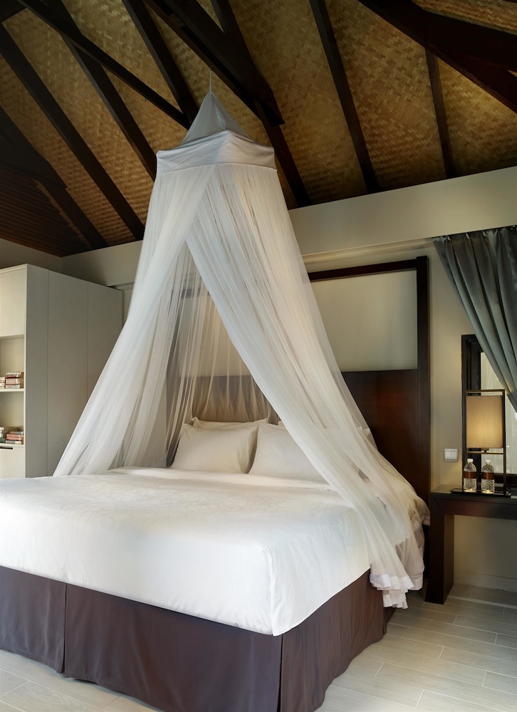 AMARA SANCTUARY RESORT SENTOSA 24/71