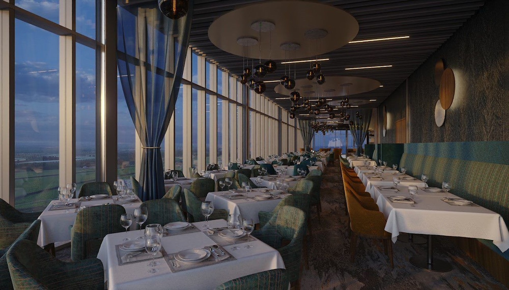 Hotel La Tour 52/64
