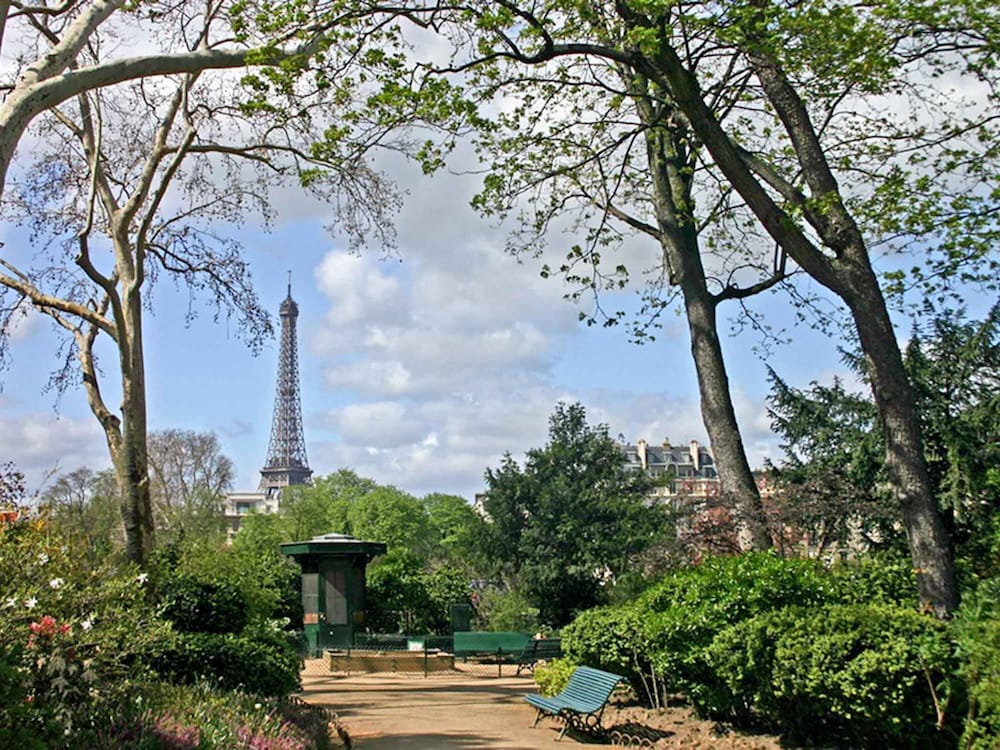 Hotel Mercure Paris Tour Eiffel Pont Mirabeau 43/49