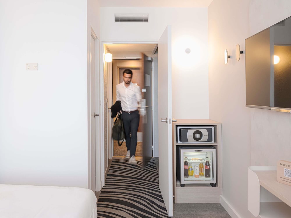 Novotel Bordeaux Lac 6/48