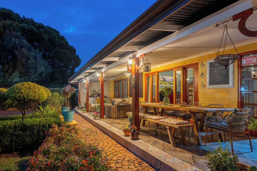 Hampton House - Guest House 1/50