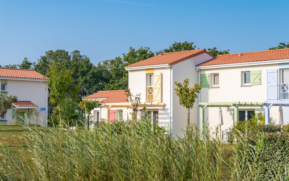 Lagrange Vacances Le Village De La Mer 41/49
