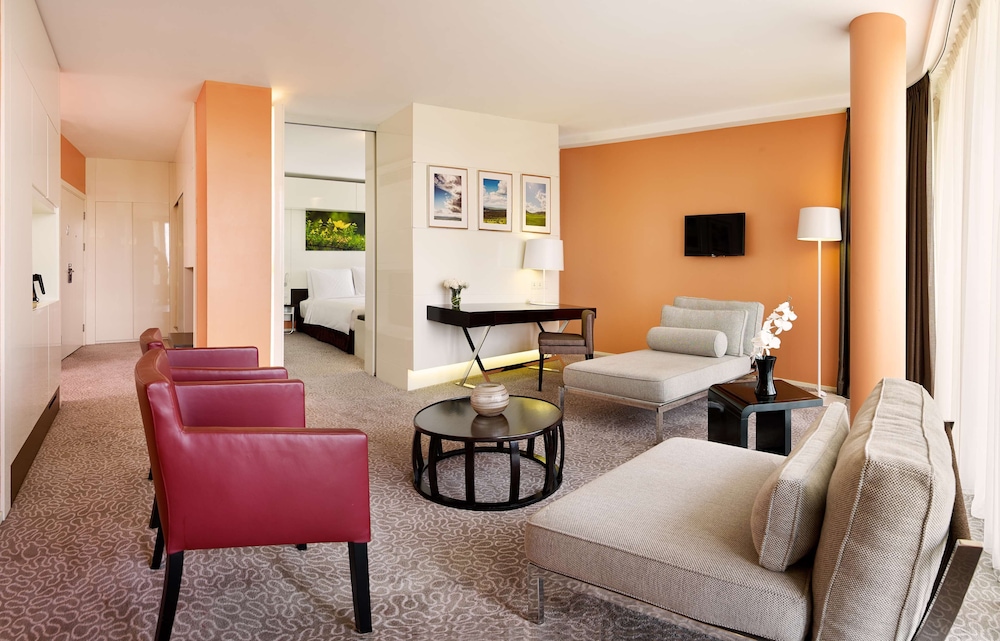 Radisson Blu Hotel And Convention Center 43/71