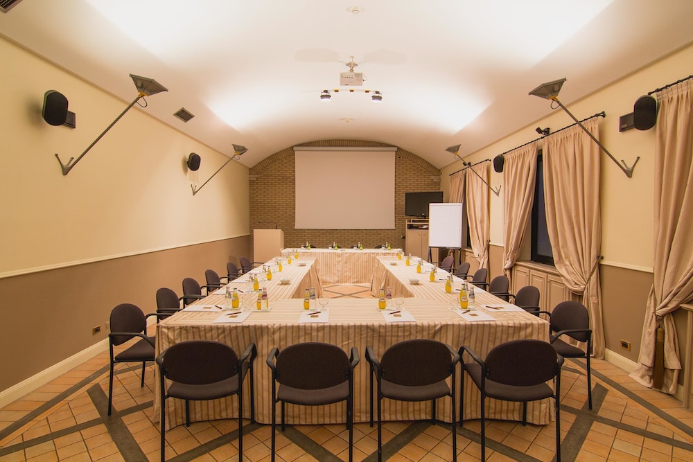 Ih Hotels Milano Parco Borromeo Cesano Maderno 43/50