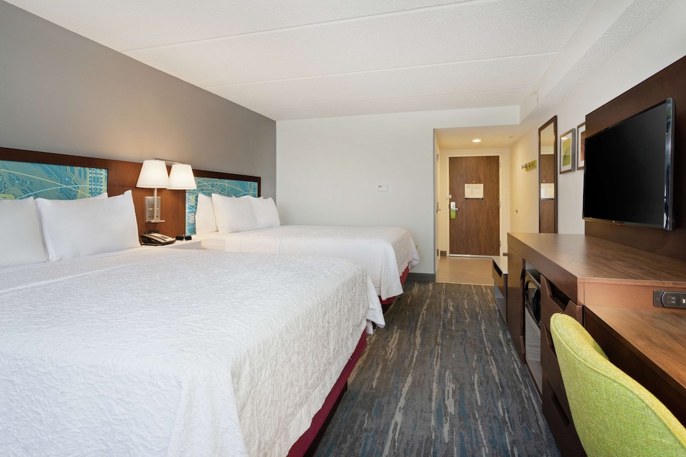 Hampton Inn And Suites Orlando International Drive North Fl 12/52