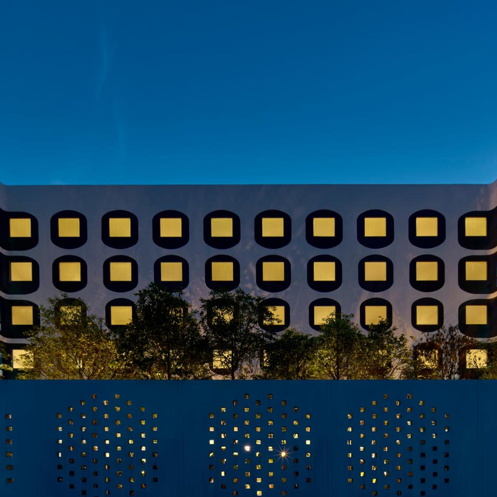 Go Hotel Bangkok Suvarnabhumi Airport 45/51
