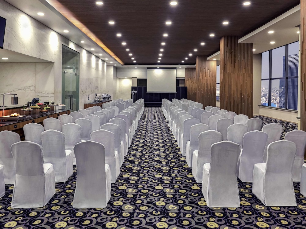 Grand Mercure Jakarta Harmoni 60/68