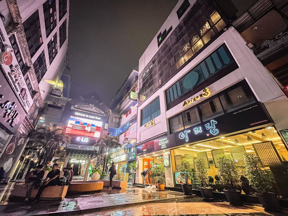 PIPA Hotel Bangkok Sukhumvit 11 photo3