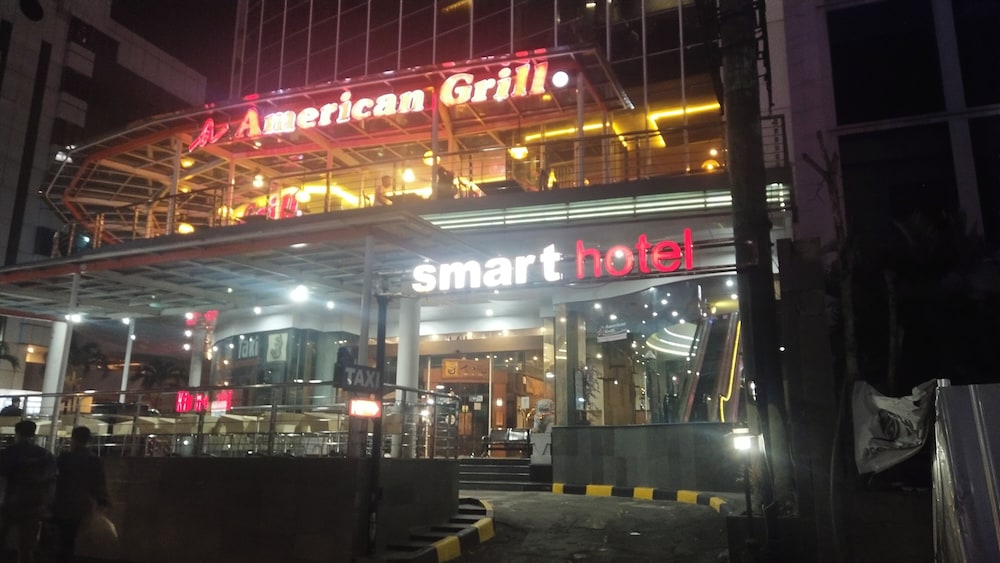 Smart Hotel Thamrin Jakarta 3/74