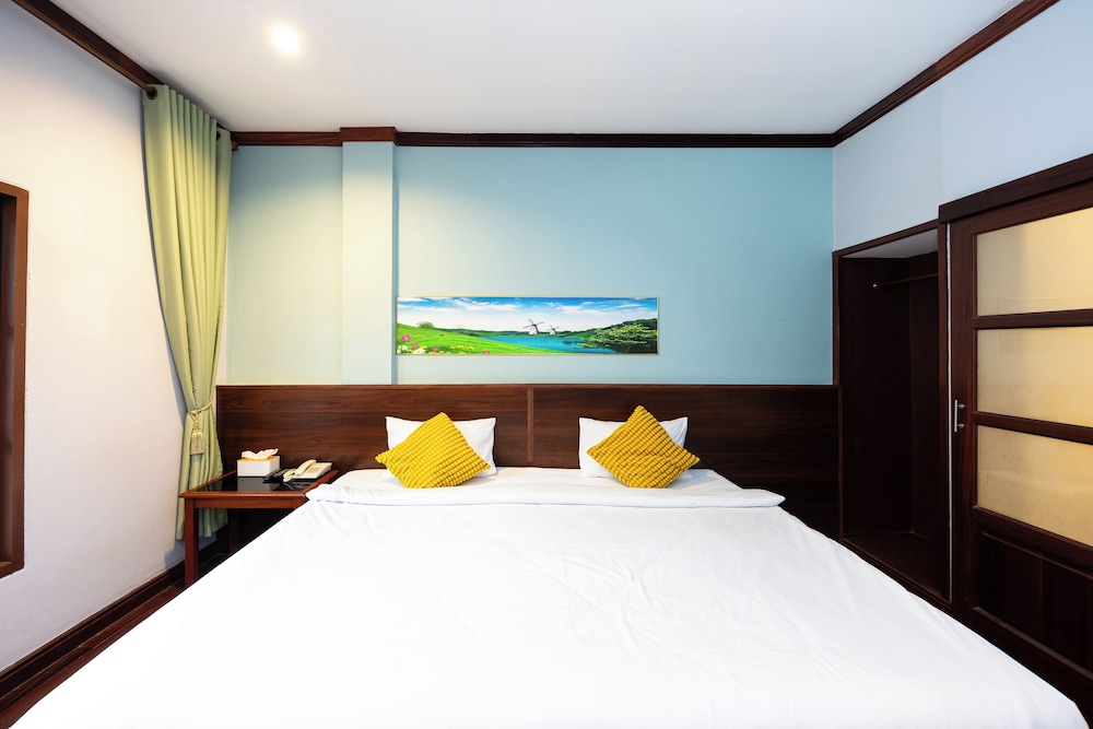 The President Hotel at Chokchai 4 26/57