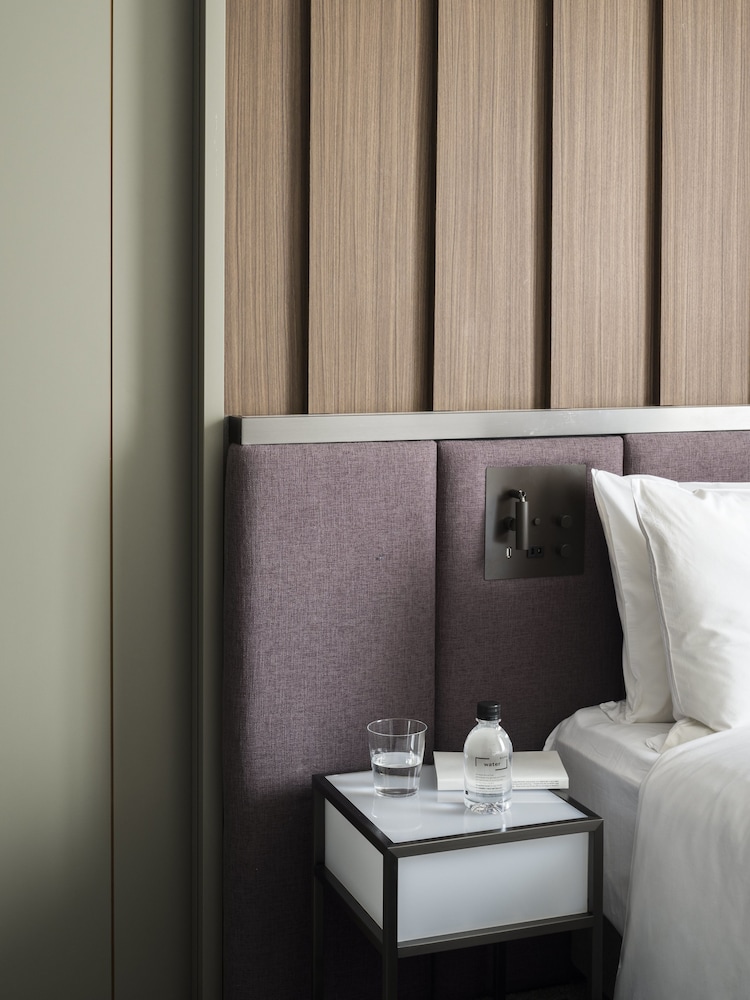 Bespoke Hotel Shinsaibashi 15/58